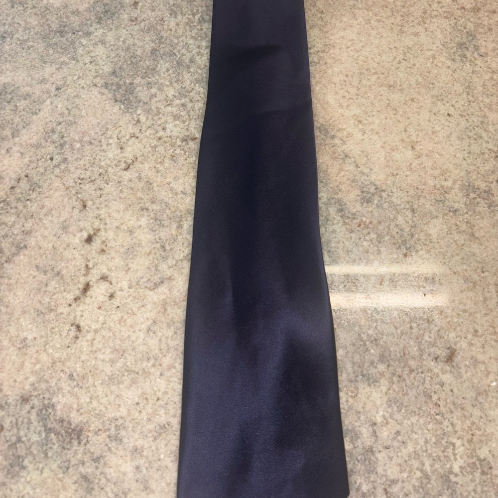 Elegant Black Men's Tie